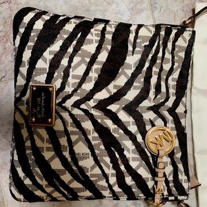 Michael Kors Purse. Barely used